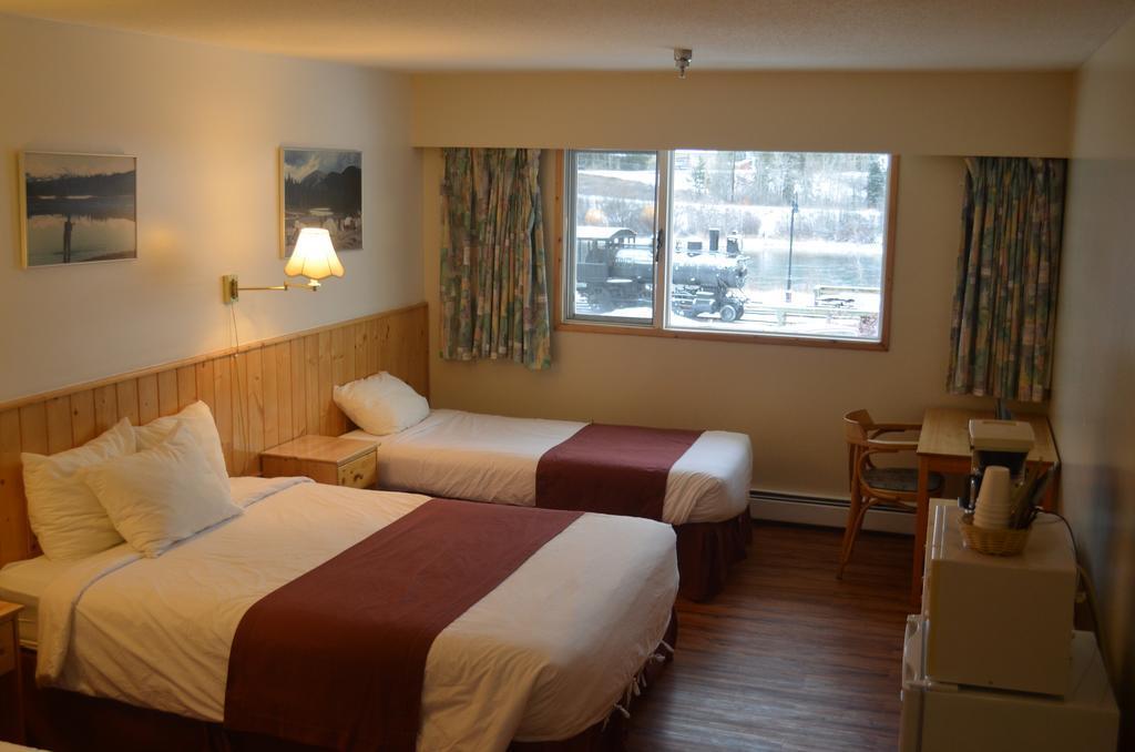 加拿大最佳价值河景酒店 怀特霍斯 外观 照片